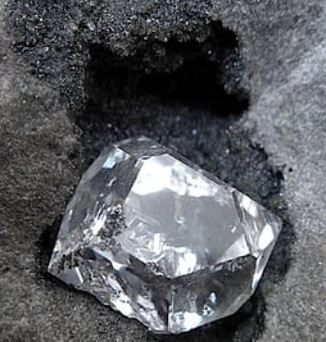 बुंदेलखंड में कोयले से मिला हीरा