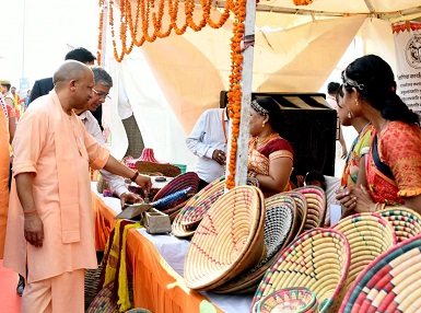 एक्सीडेंटल हिंदू पचा नहीं पा रहे सम्मान-मुख्यमंत्री
