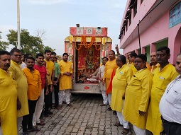 कुल देवी आद्य महालक्ष्मी रथ यात्रा का भव्य स्वागत